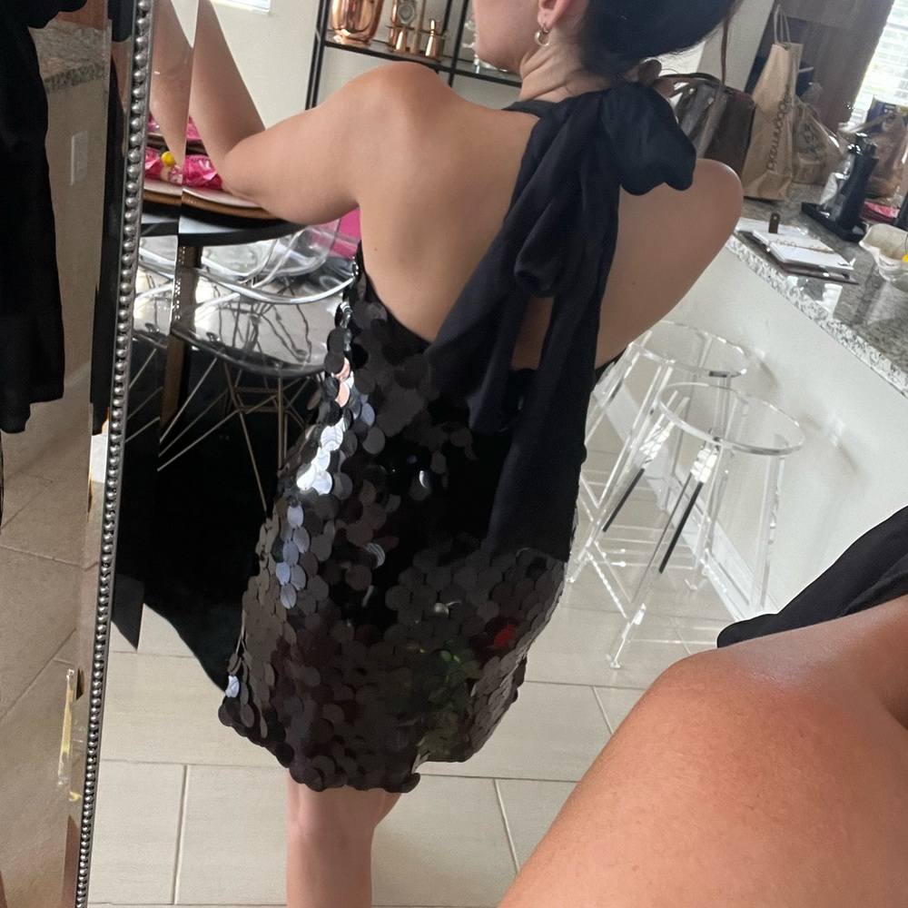 Alice + Olivia Black Sequin dress